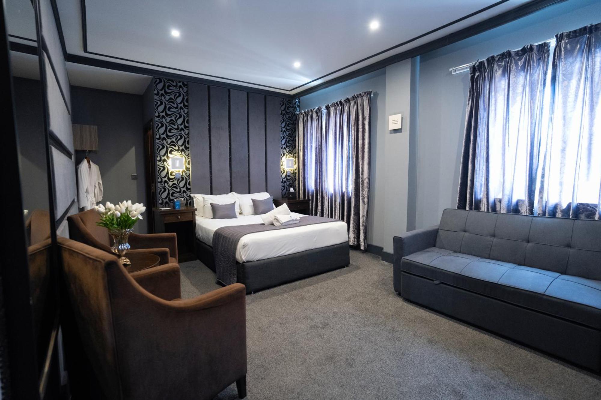 Grand Sapphire Hotel & Banqueting Croydon Bagian luar foto