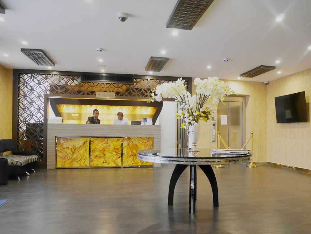 Grand Sapphire Hotel & Banqueting Croydon Bagian luar foto