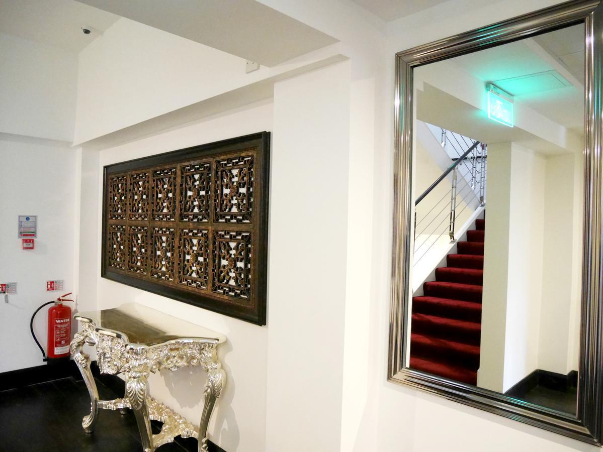Grand Sapphire Hotel & Banqueting Croydon Bagian luar foto