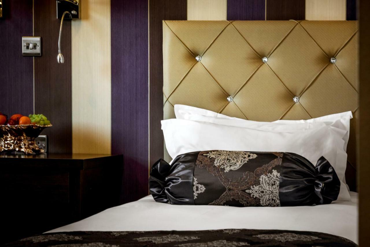 Grand Sapphire Hotel & Banqueting Croydon Bagian luar foto